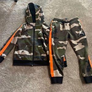 Boys Camo Jordan set- 7